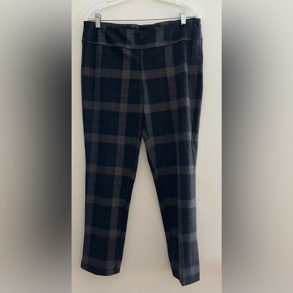 Zac & Rachel Pull On Plaid Pants
Womens Large